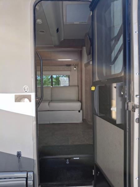 Winnebago Itasca  2014