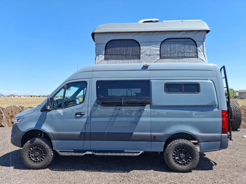 Mercedes-Benz 2500 Sprinter Vans  2023