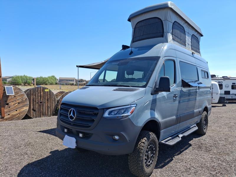 Mercedes-Benz 2500 Sprinter Vans  2023