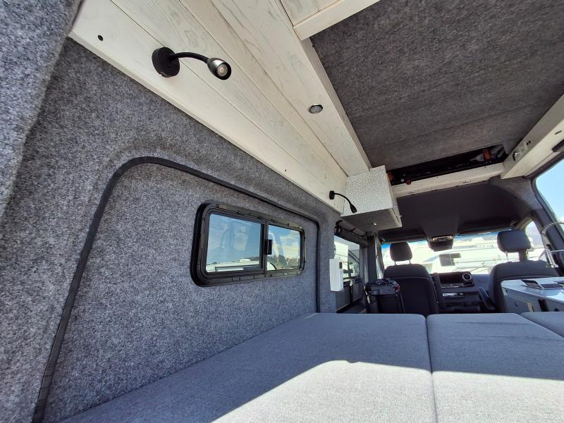 Mercedes-Benz 2500 Sprinter Vans  2023