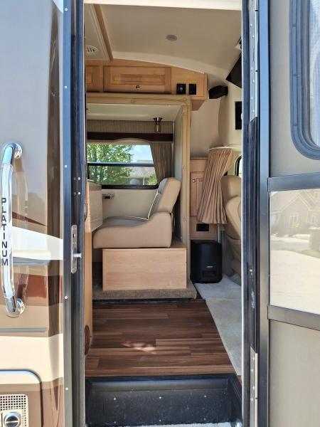 Coach House 231XL SD  2015