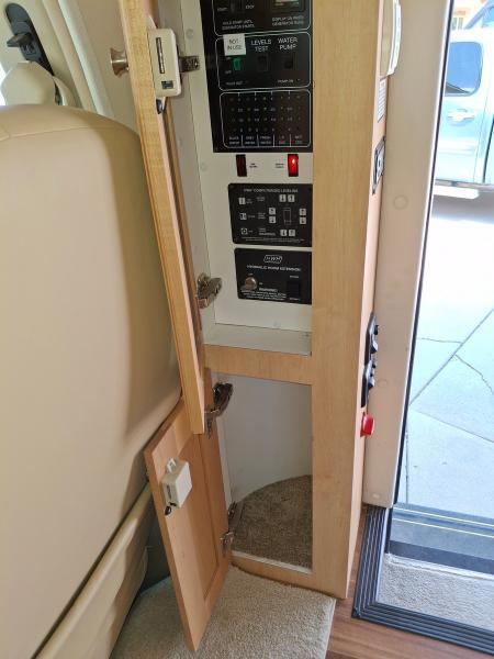 Coach House 231XL SD  2015