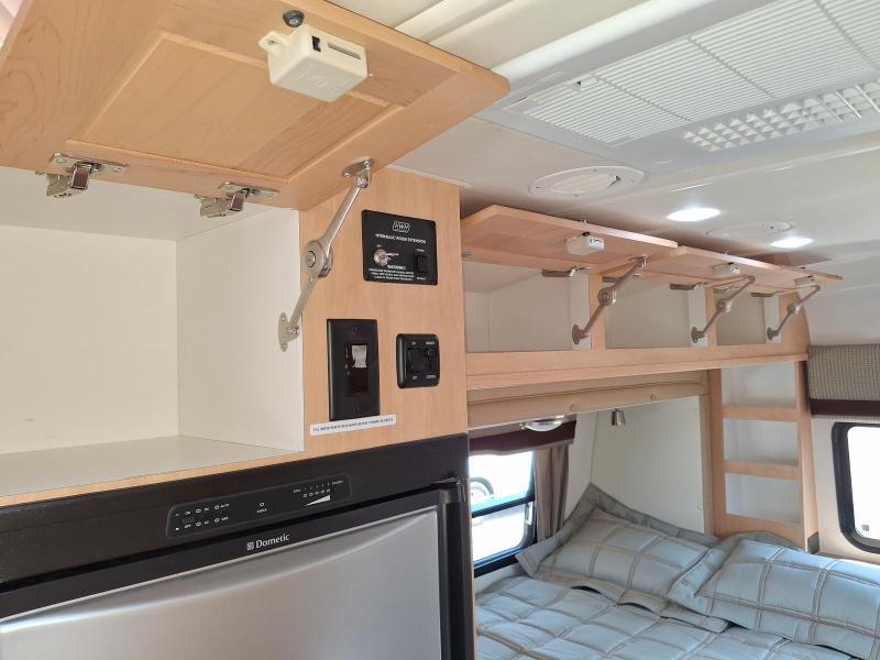 Coach House 231XL SD  2015