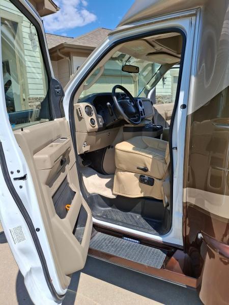 Coach House 231XL SD  2015