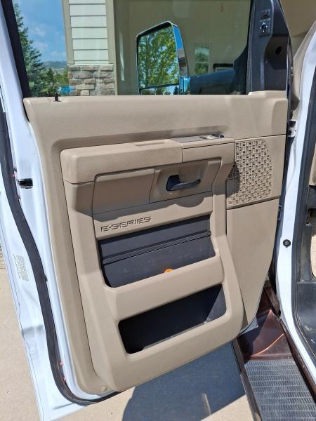 Coach House 231XL SD  2015