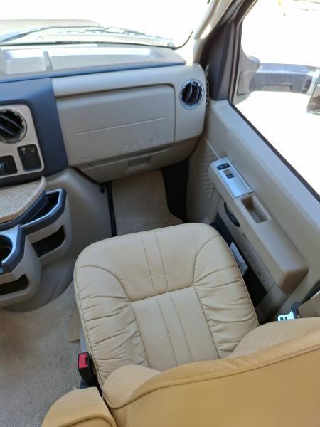 Coach House 231XL SD  2015