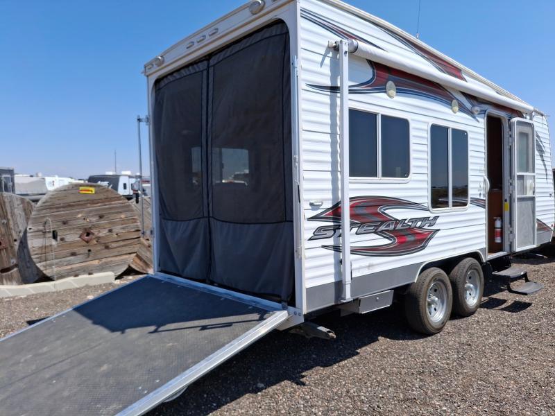 Forest River Stealth (Toy Hauler)  2013