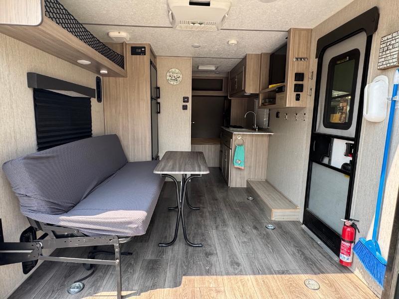 Coachmen Freedom Express Blast  2020