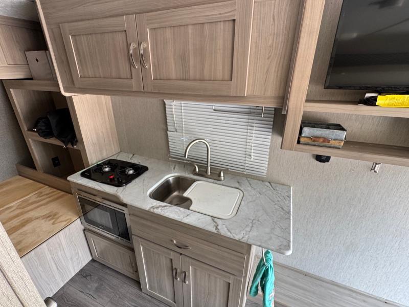Coachmen Freedom Express Blast  2020