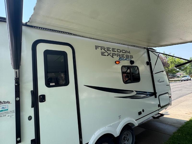 Coachmen Freedom Express Blast  2020