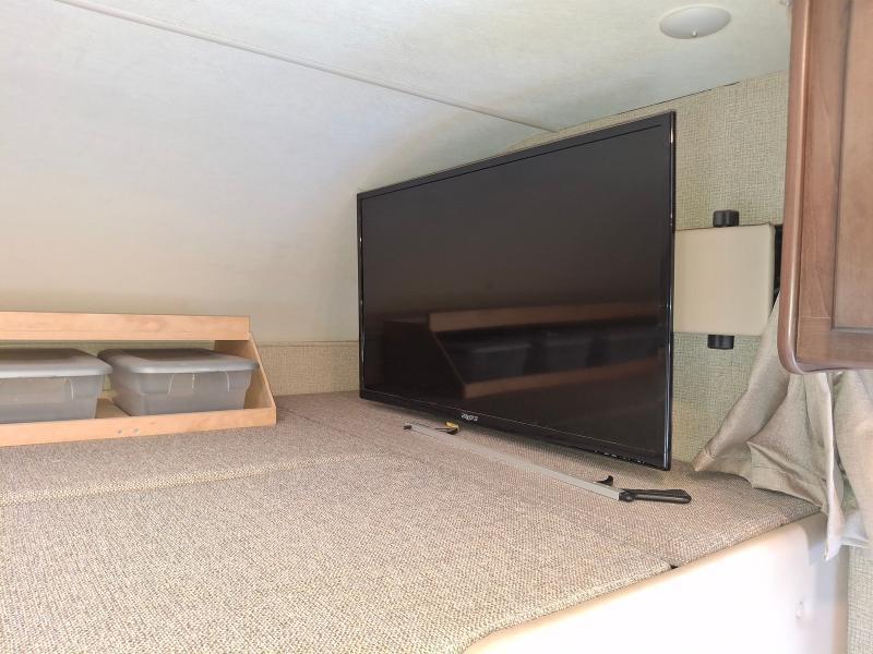 Thor Motor Coach Freedom Elite  2018