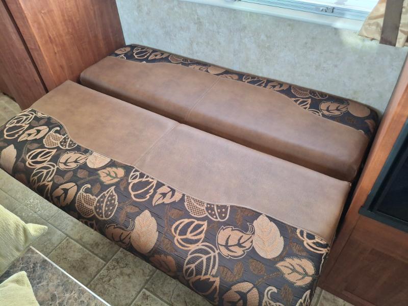 Jayco Skylark  2011