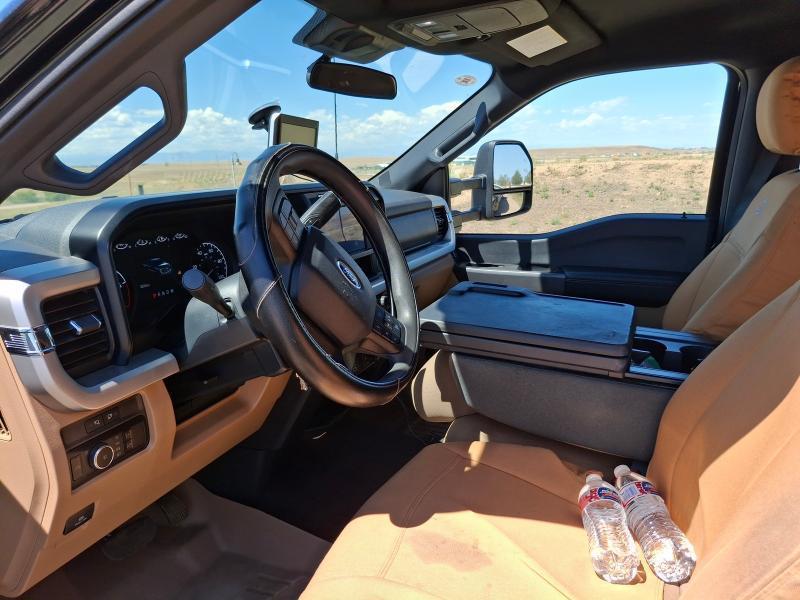 Ford F-350 Crew Cab  2024