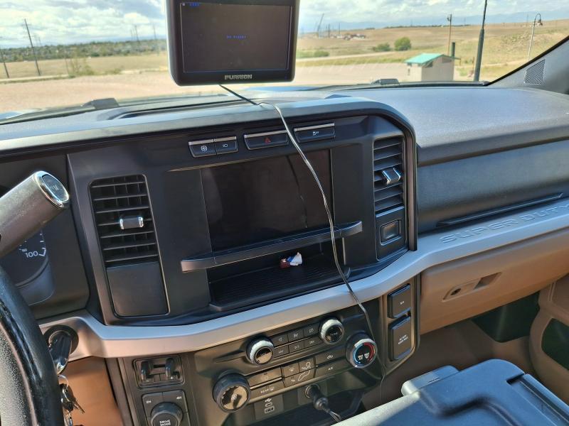 Ford F-350 Crew Cab  2024