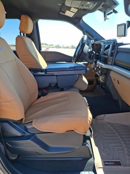 Ford F-350 Crew Cab  2024