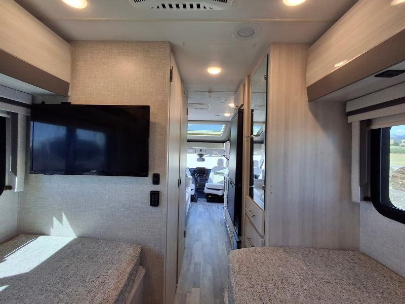 Thor Motor Coach Compass  2024