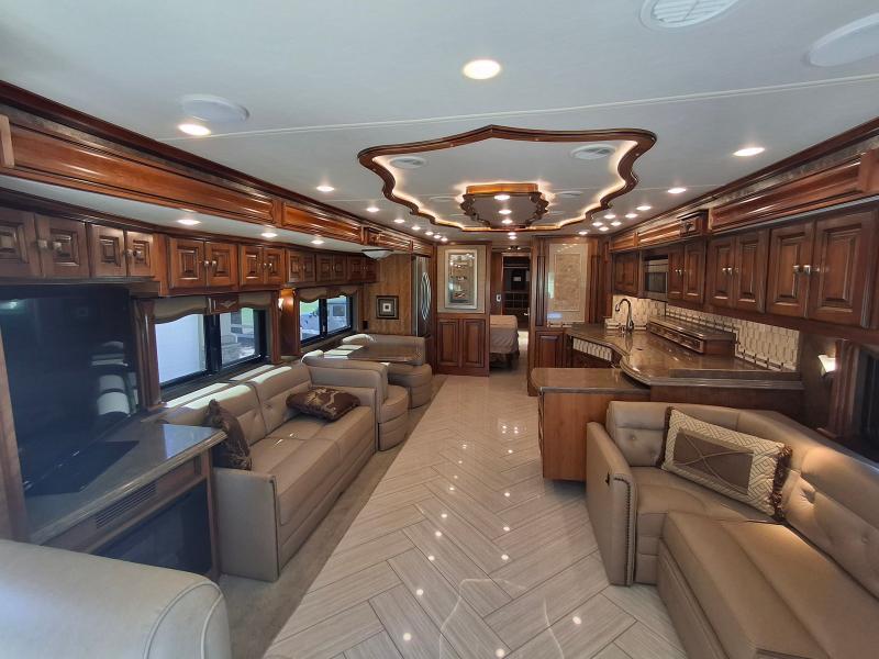 Tiffin Motorhomes Allegro Bus  2015