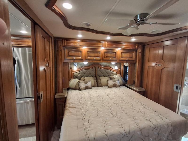 Tiffin Motorhomes Allegro Bus  2015