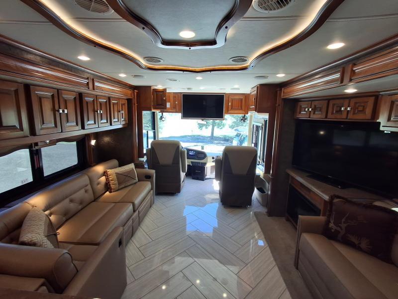 Tiffin Motorhomes Allegro Bus  2015