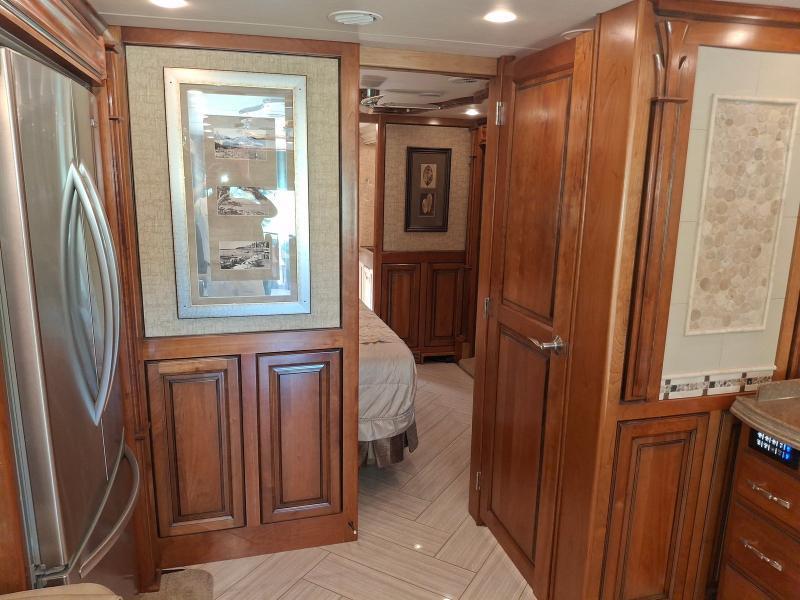 Tiffin Motorhomes Allegro Bus  2015