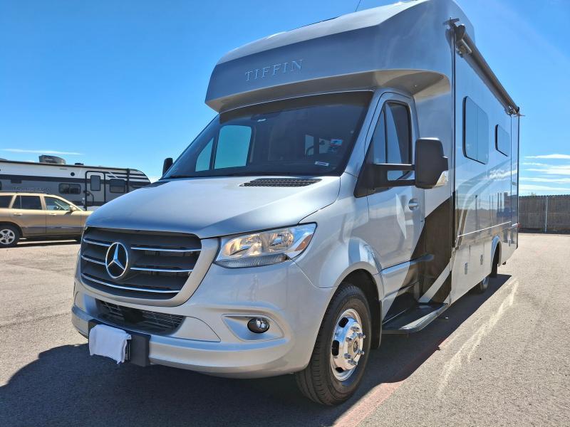 Tiffin Motorhomes Wayfarer  2023