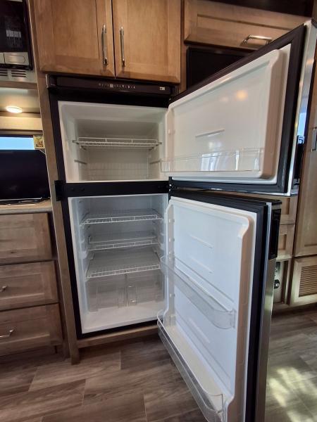 Tiffin Motorhomes Wayfarer  2023