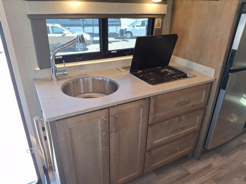 Tiffin Motorhomes Wayfarer  2023