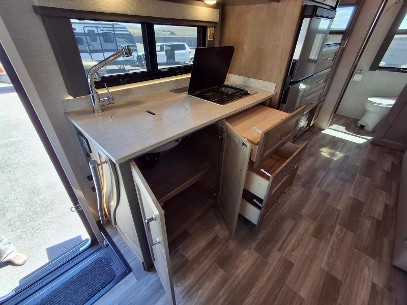 Tiffin Motorhomes Wayfarer  2023