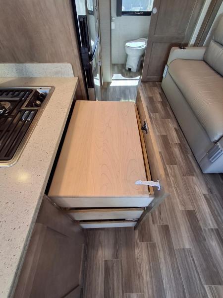 Tiffin Motorhomes Wayfarer  2023