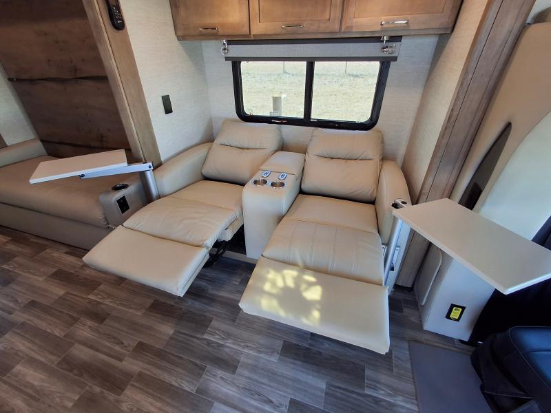 Tiffin Motorhomes Wayfarer  2023