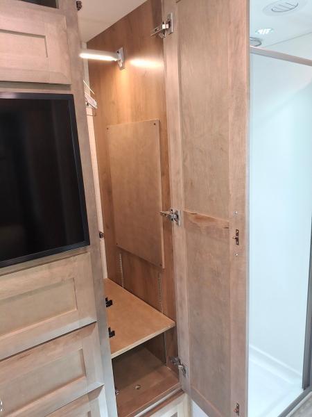 Tiffin Motorhomes Wayfarer  2023