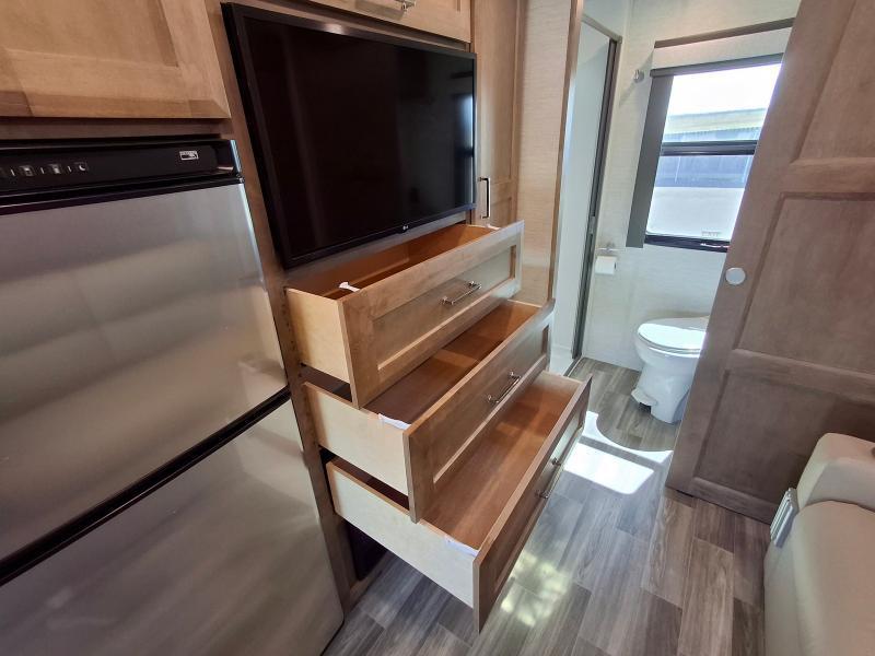 Tiffin Motorhomes Wayfarer  2023