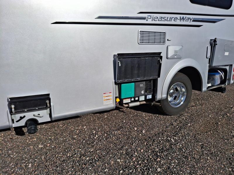 Pleasure-Way The Plateau XLTD  2020