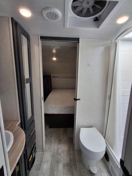 Forest River R-Pod  2023