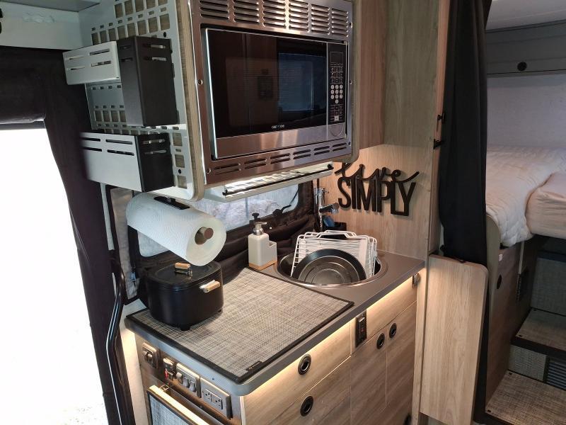 Winnebago Ekko  2025