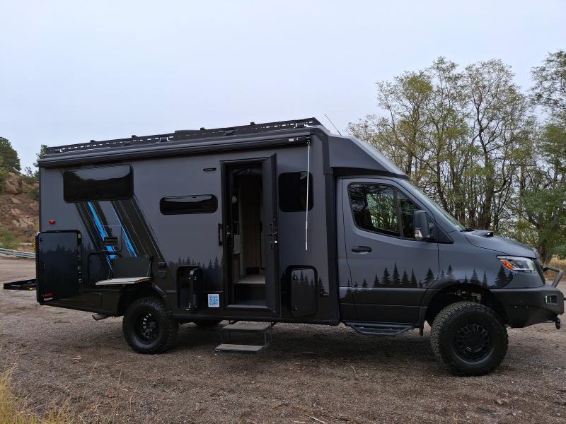 Winnebago Ekko  2025