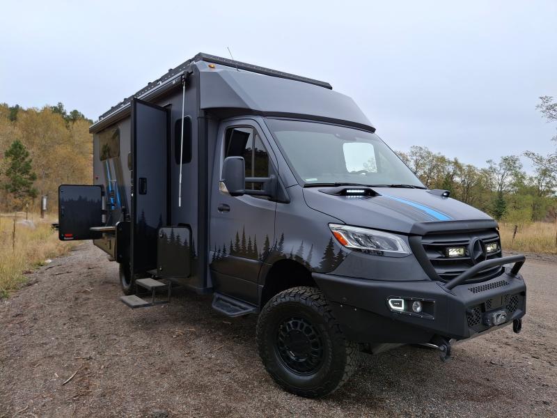 Winnebago Ekko  2025
