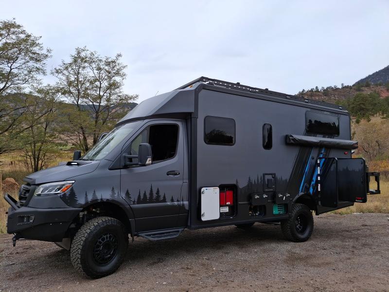 Winnebago Ekko  2025