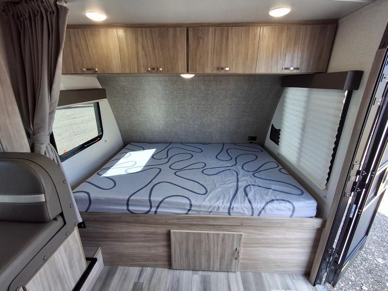 Winnebago Micro Minnie  2022