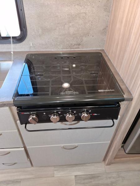 Winnebago Micro Minnie  2022