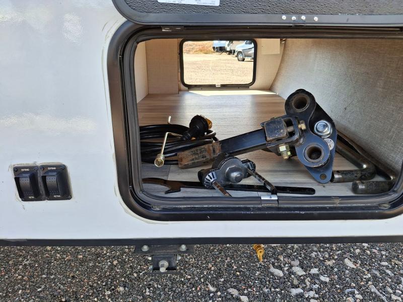 Winnebago Micro Minnie  2022