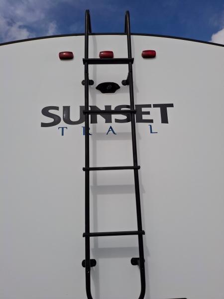 Crossroads Sunset Trail  2020
