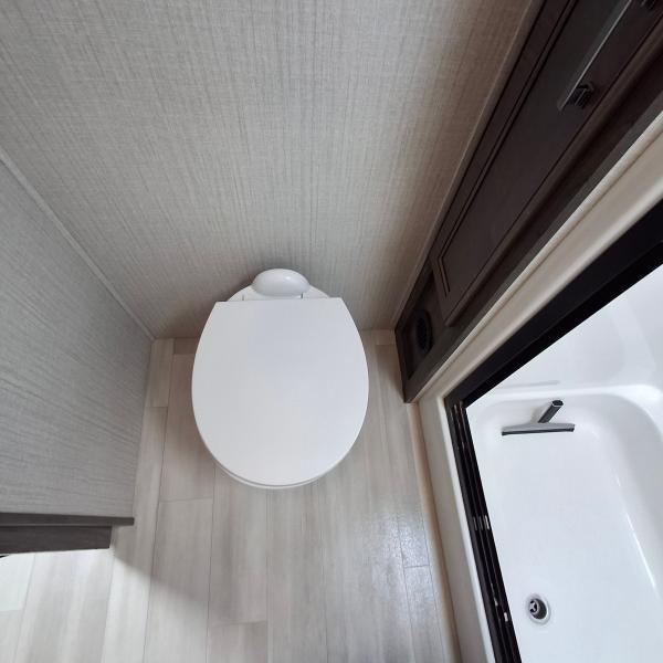 Grand Design Solitude  2021