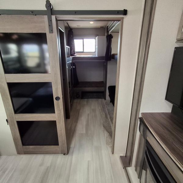 Grand Design Solitude  2021