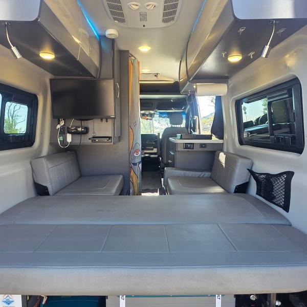 Thor Motor Coach Tranquility 19P  2022