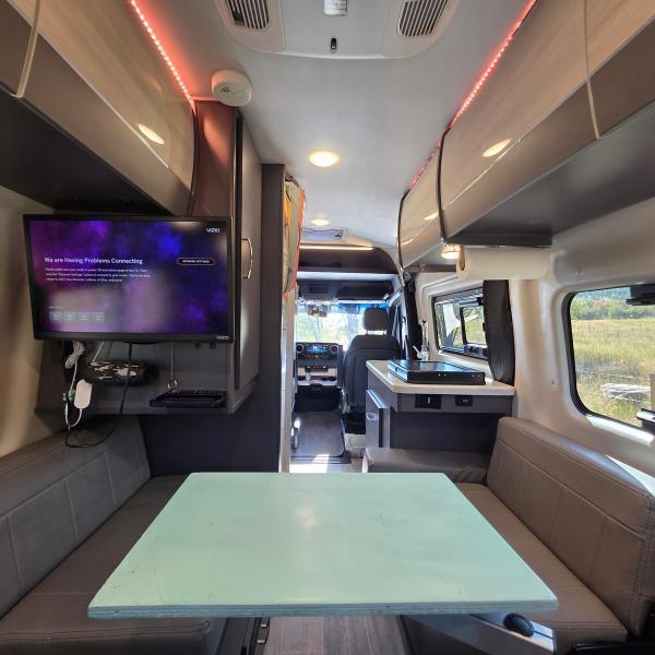 Thor Motor Coach Tranquility 19P  2022
