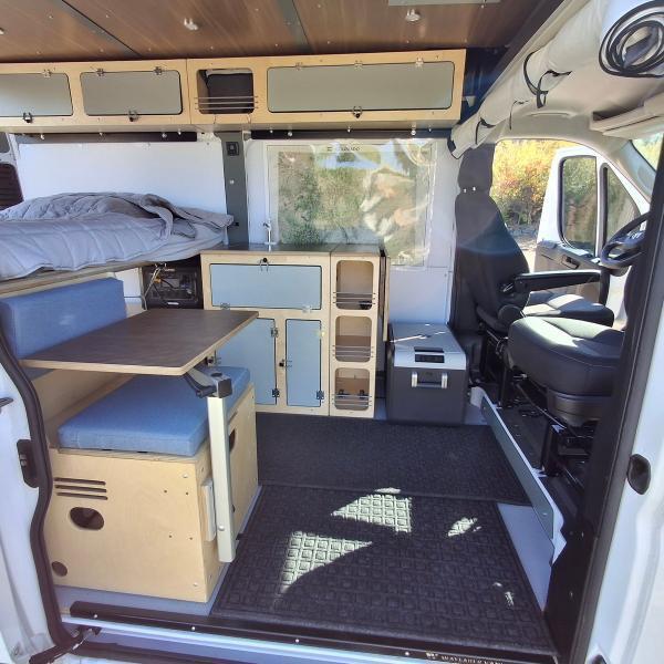 Dodge Ram Van  2025