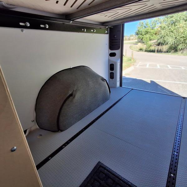 Dodge Ram Van  2025