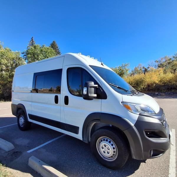 Dodge Ram Van  2025