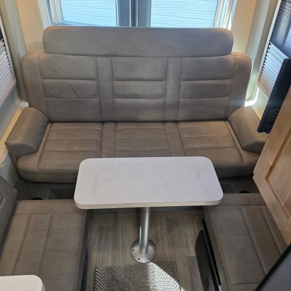 Coachmen Beyond  2019
